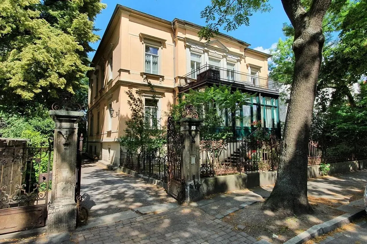 Ferienwohnungen Villa Haniel Carl Dresden Apartment
