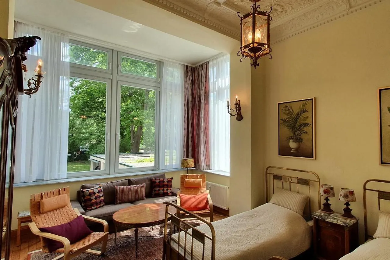 Apartment Ferienwohnungen Villa Haniel Carl Dresden